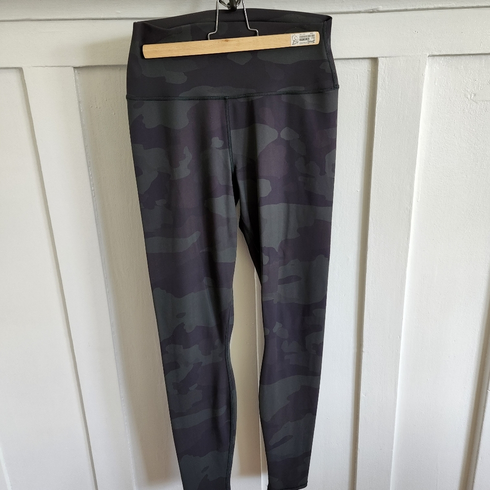 ALO Yoga Leggings